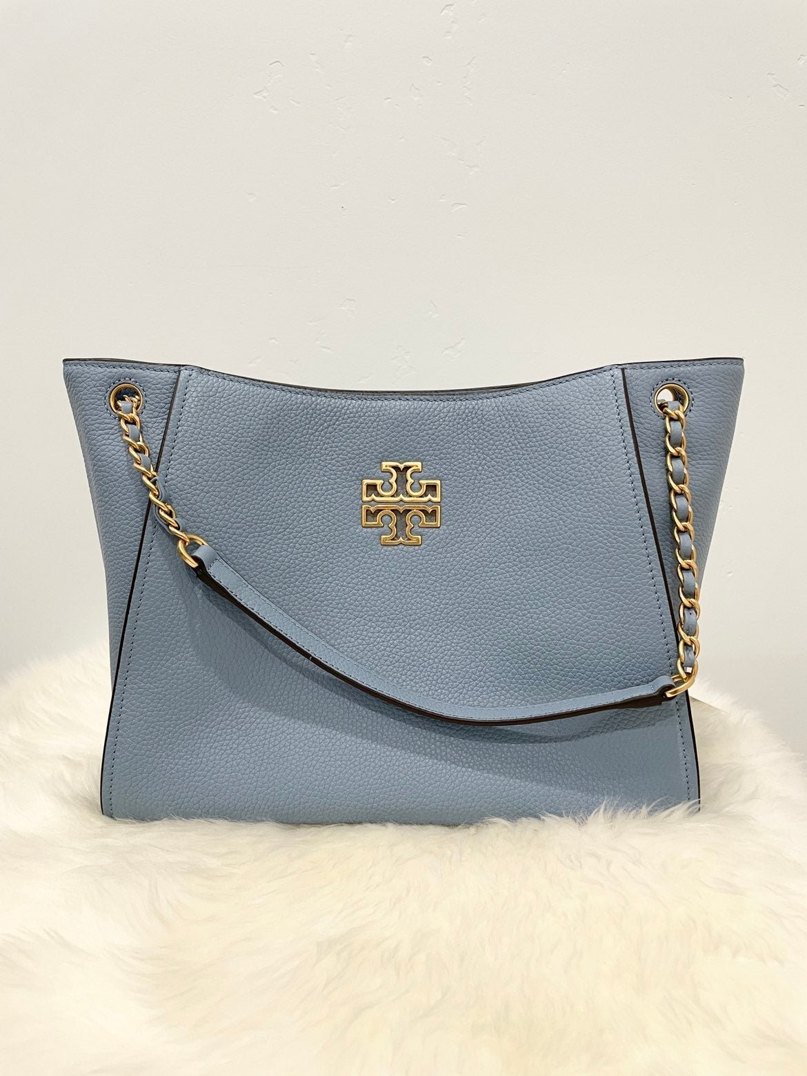 NWT Tory Burch Classic Britten Leather Tote Handbag Blue Cloud 475 Authentic