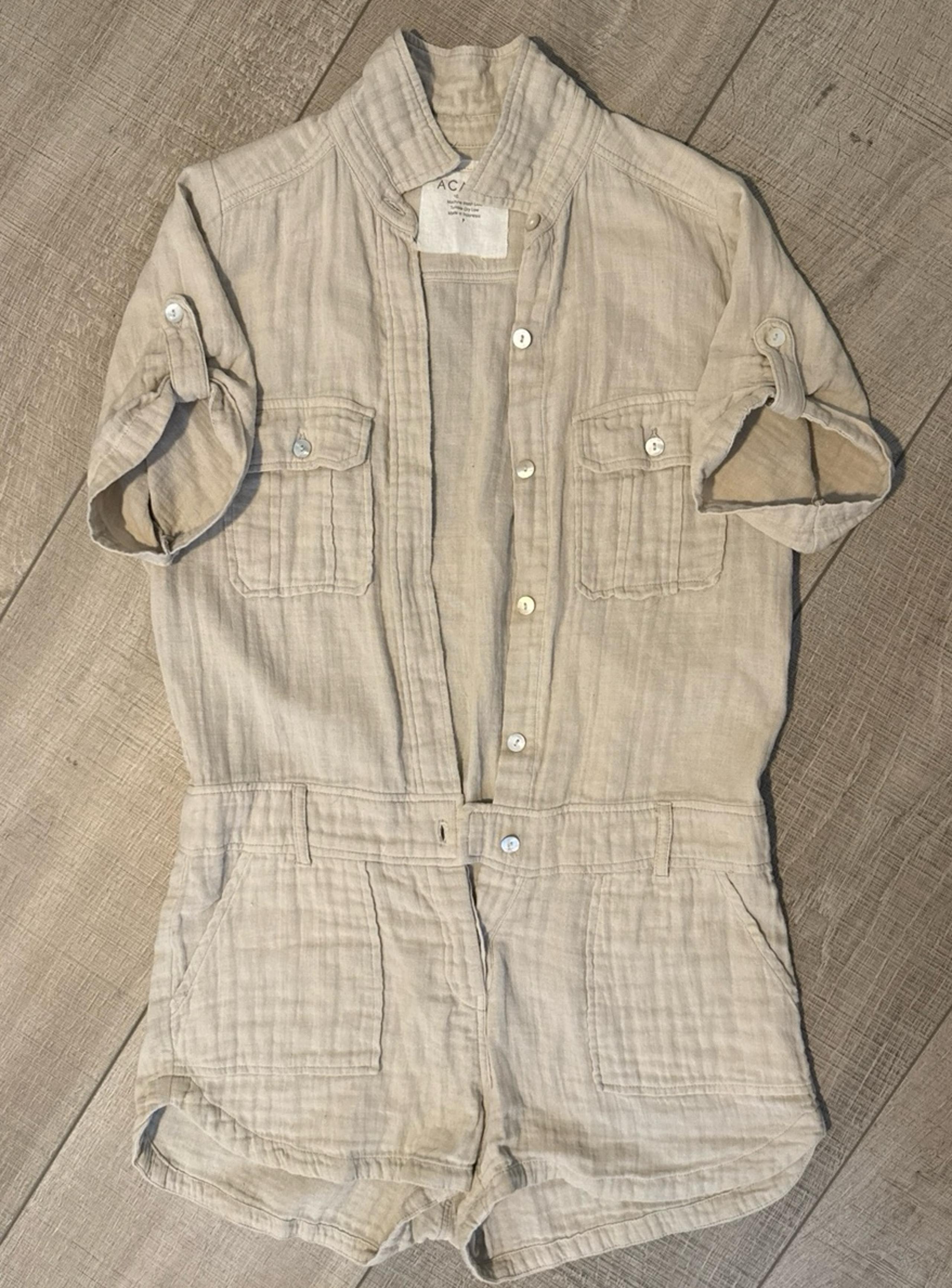 Button Up Linen Acacia Romper size small
