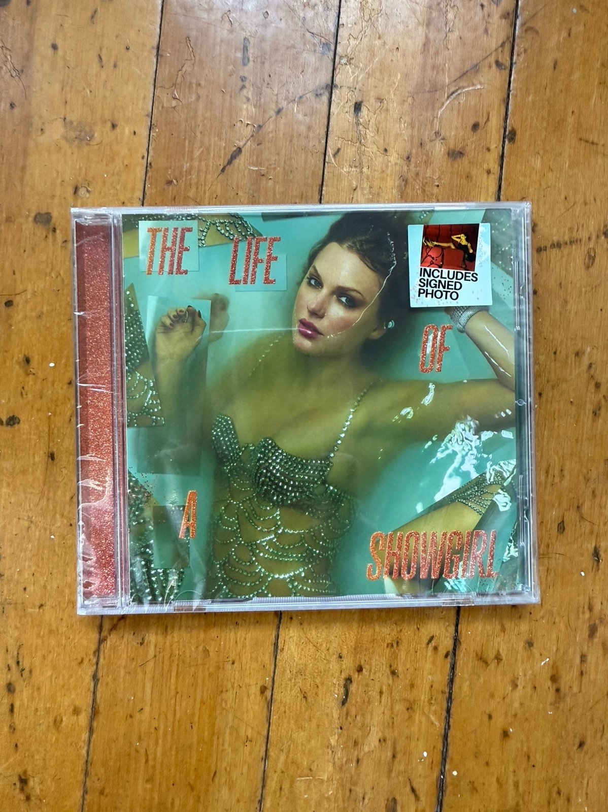 The Life of a Showgirl CD + Hand Signed Photo 4