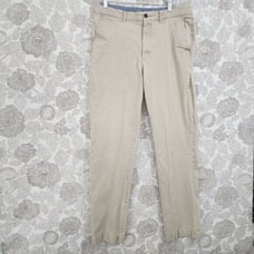 Mens L.L. Bean Natural Fit Beige Khaki Pants 35x33 Cotton/Spandex