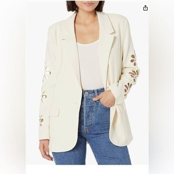 NEW BB Dakota By Steve Madden Keep An Eyelet Out Ivory Cut Out Blazer L