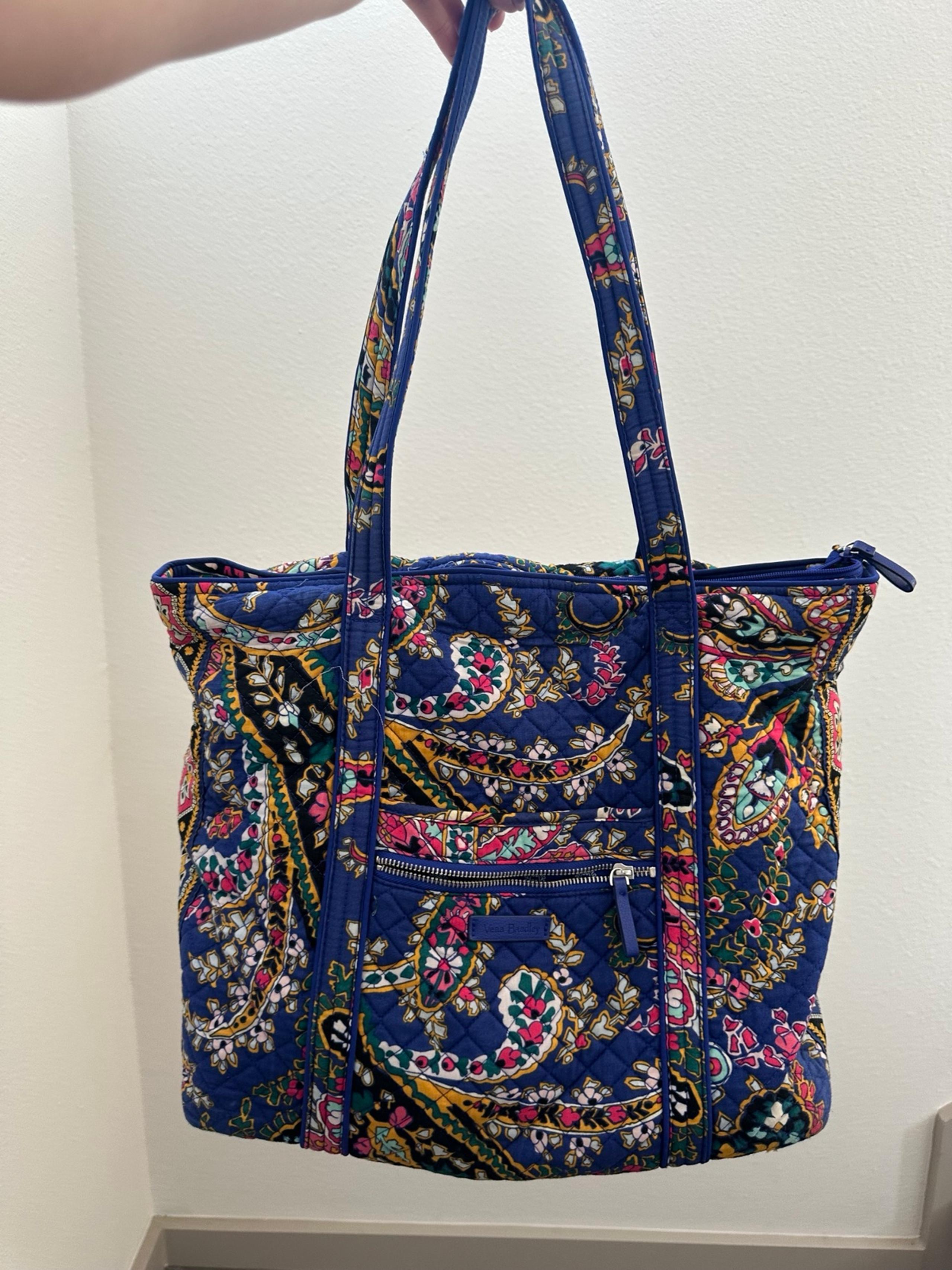 Vera Bradley cotton tote bag in Romantic Paisley