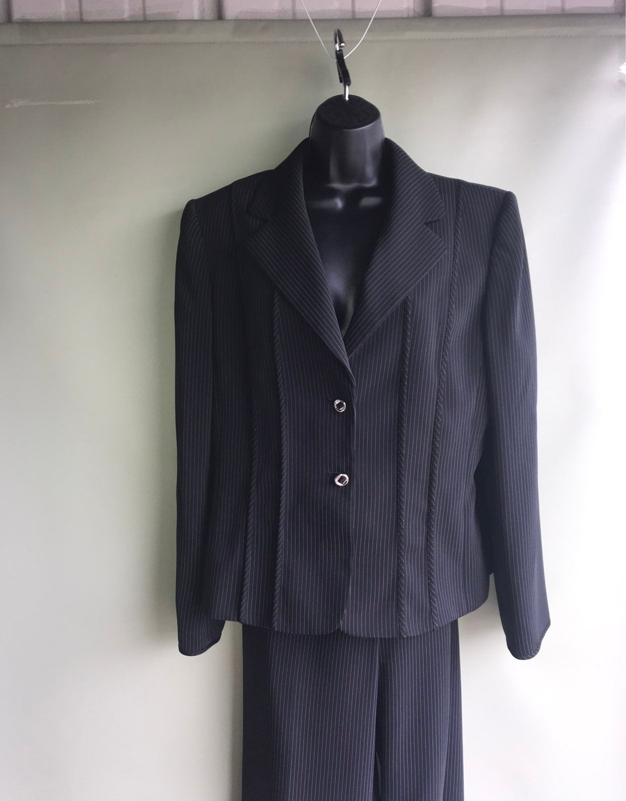 TAHARI Arthur S. Levine 14 Pant Suit