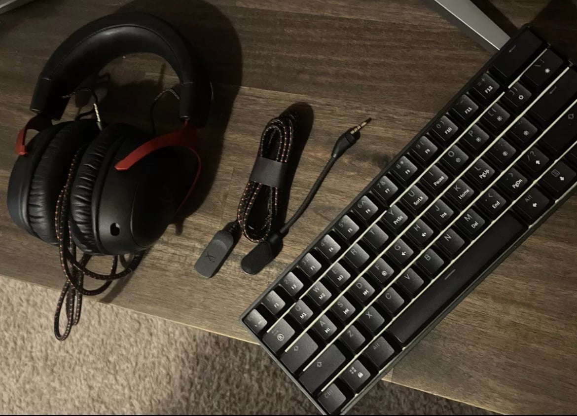 HyperX Cloud II Wired Over-Ear Gaming Headset & gaming keyboard