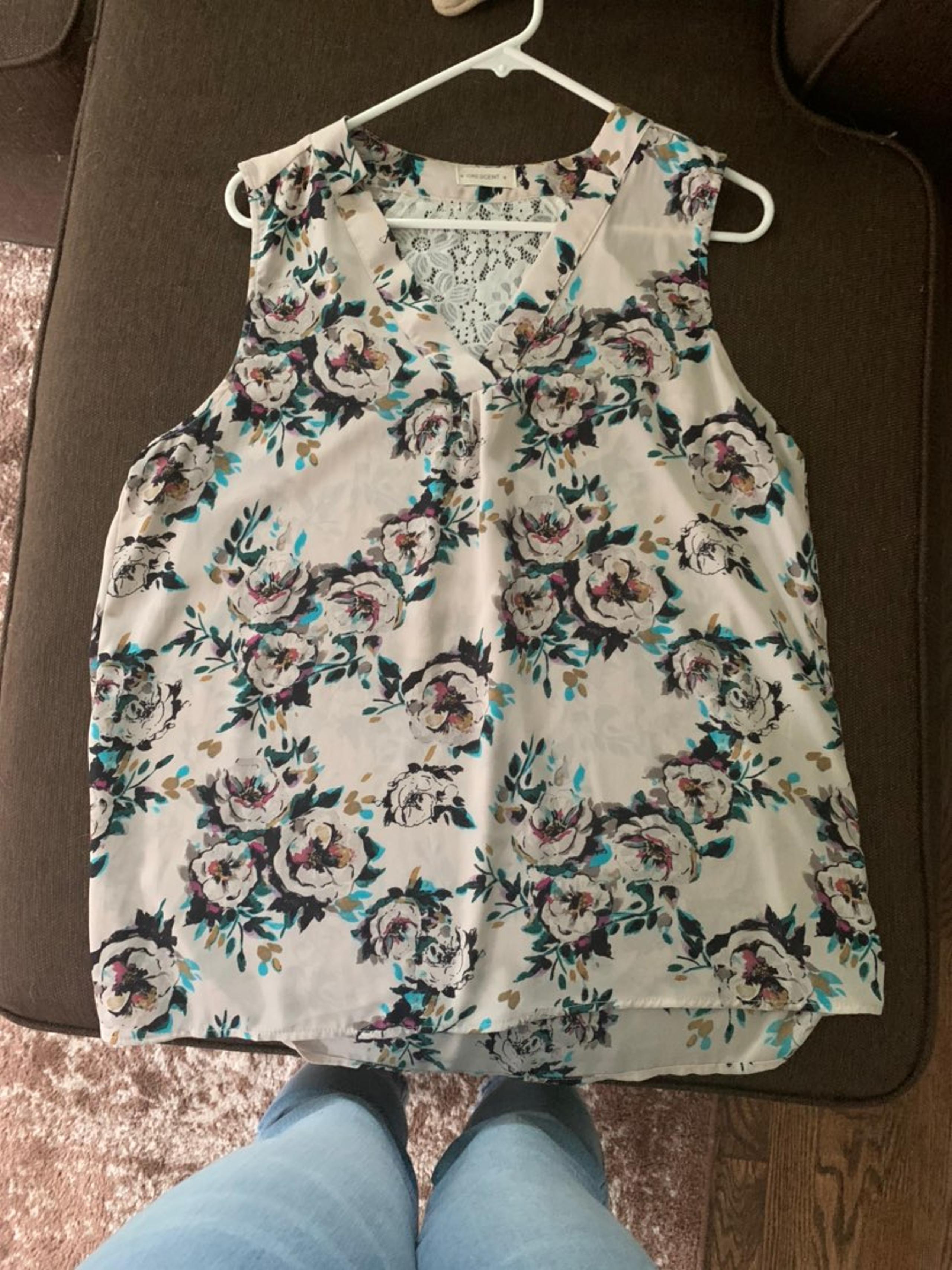 womens tops