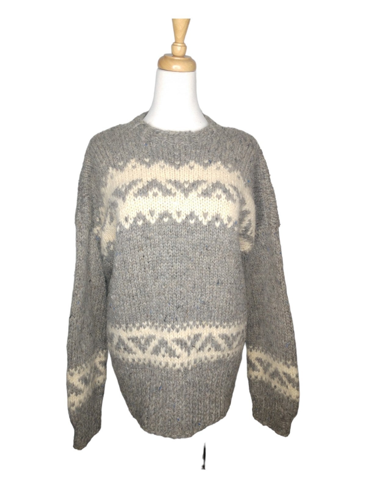 Vintage Chunky Hand Knit Intarsia Wool Sweater Grey Cream