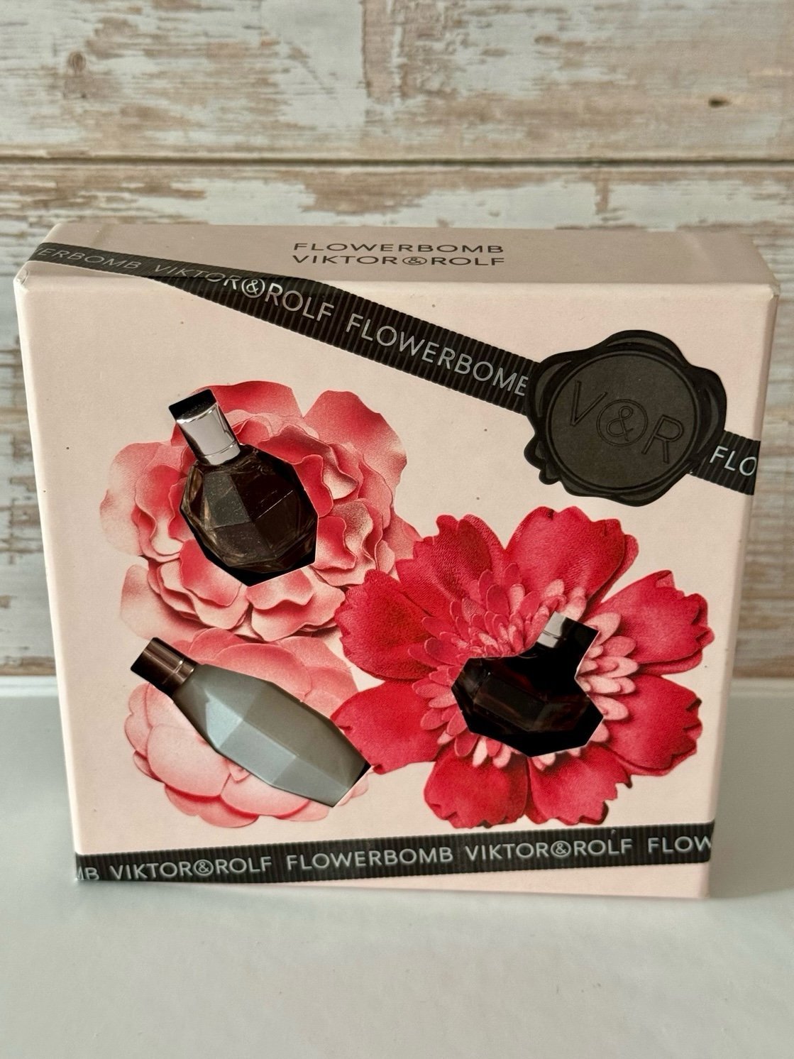 Viktor&Rolf Flowerbomb Eau de Parfum Set, New, Limited Edition - 3 Scents - New