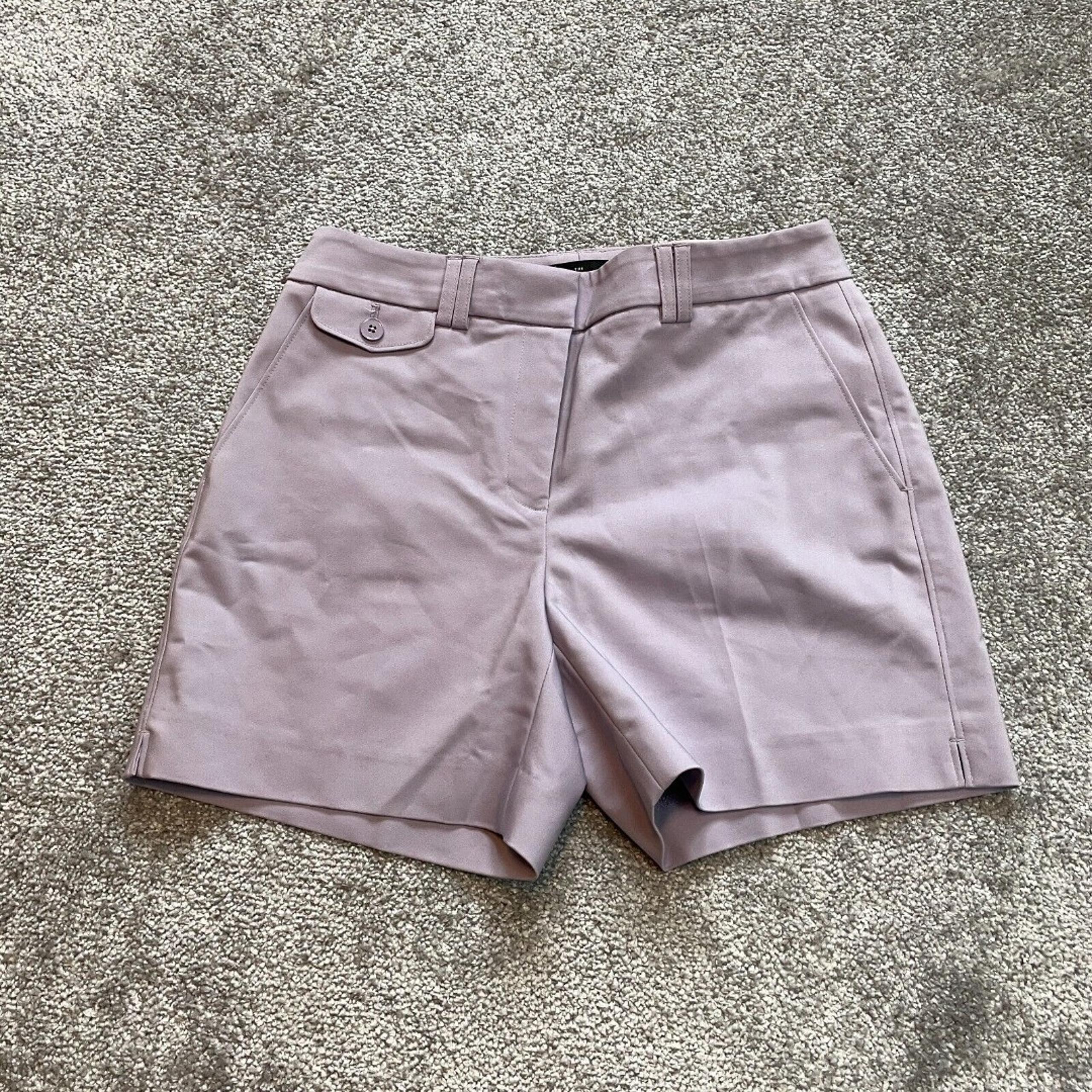 White House Black Market The 5" Shorts Womens 2 Light Purple Chino Solid New NWD