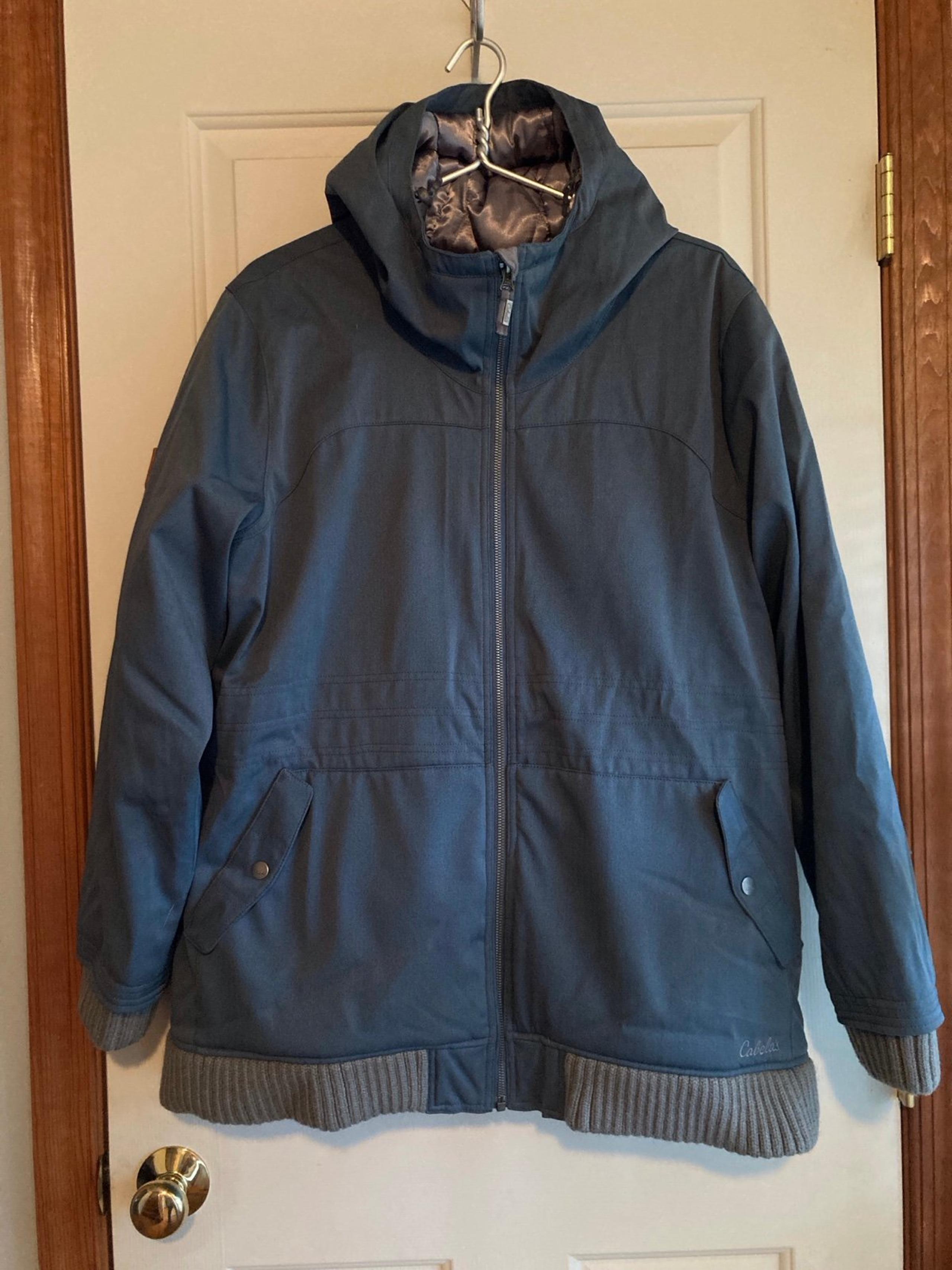 Cabela’s 2XL fur lined jacket Primaloft