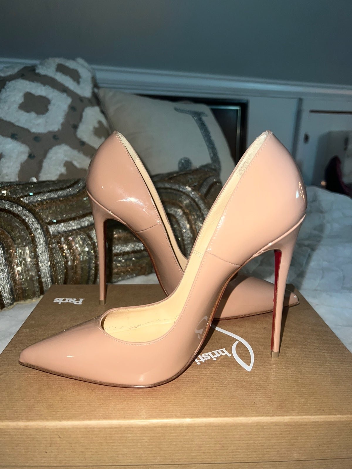 Christian Louboutin So Kate Pumps Nude