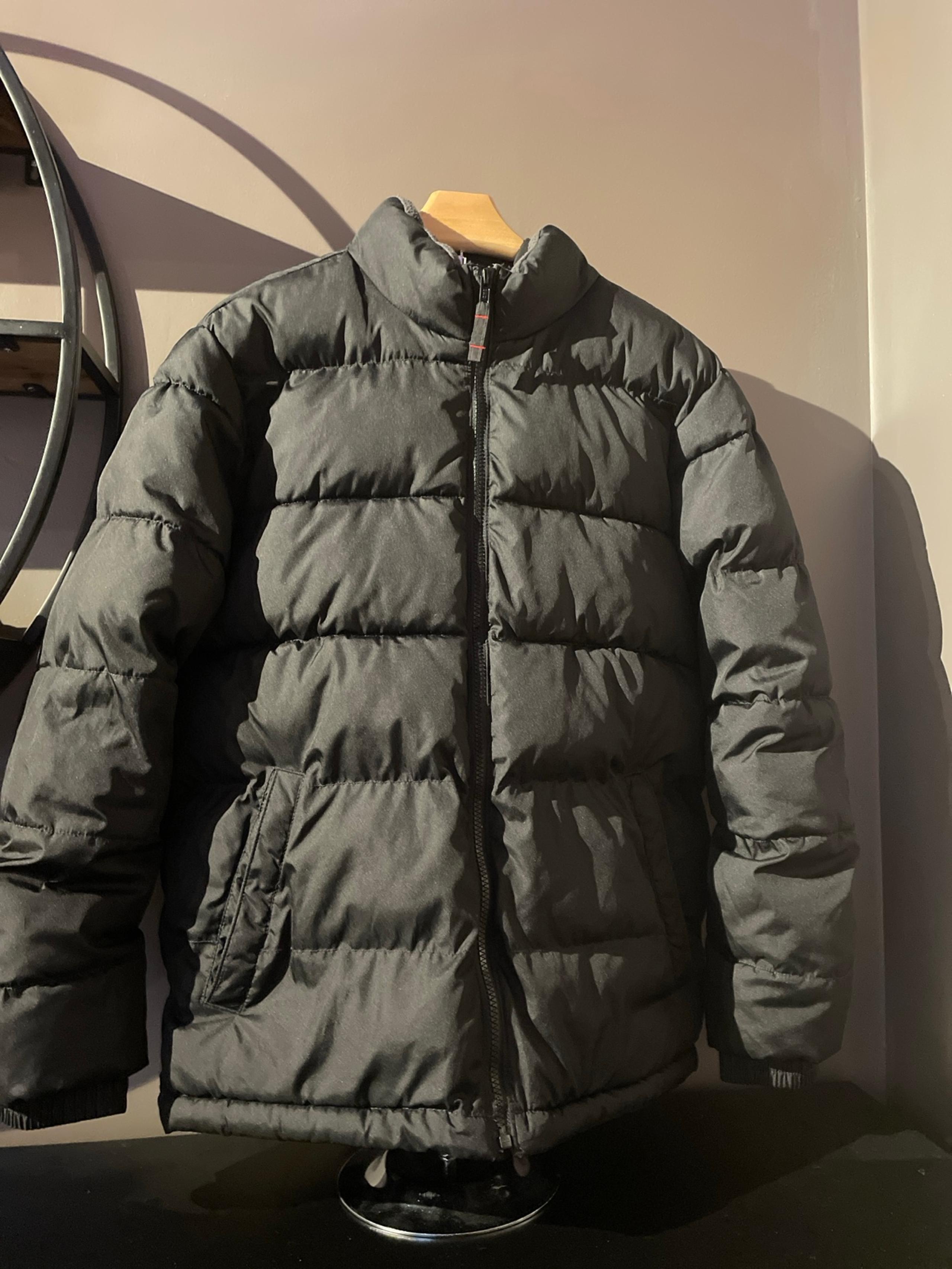 old navy puffer coat men's size M