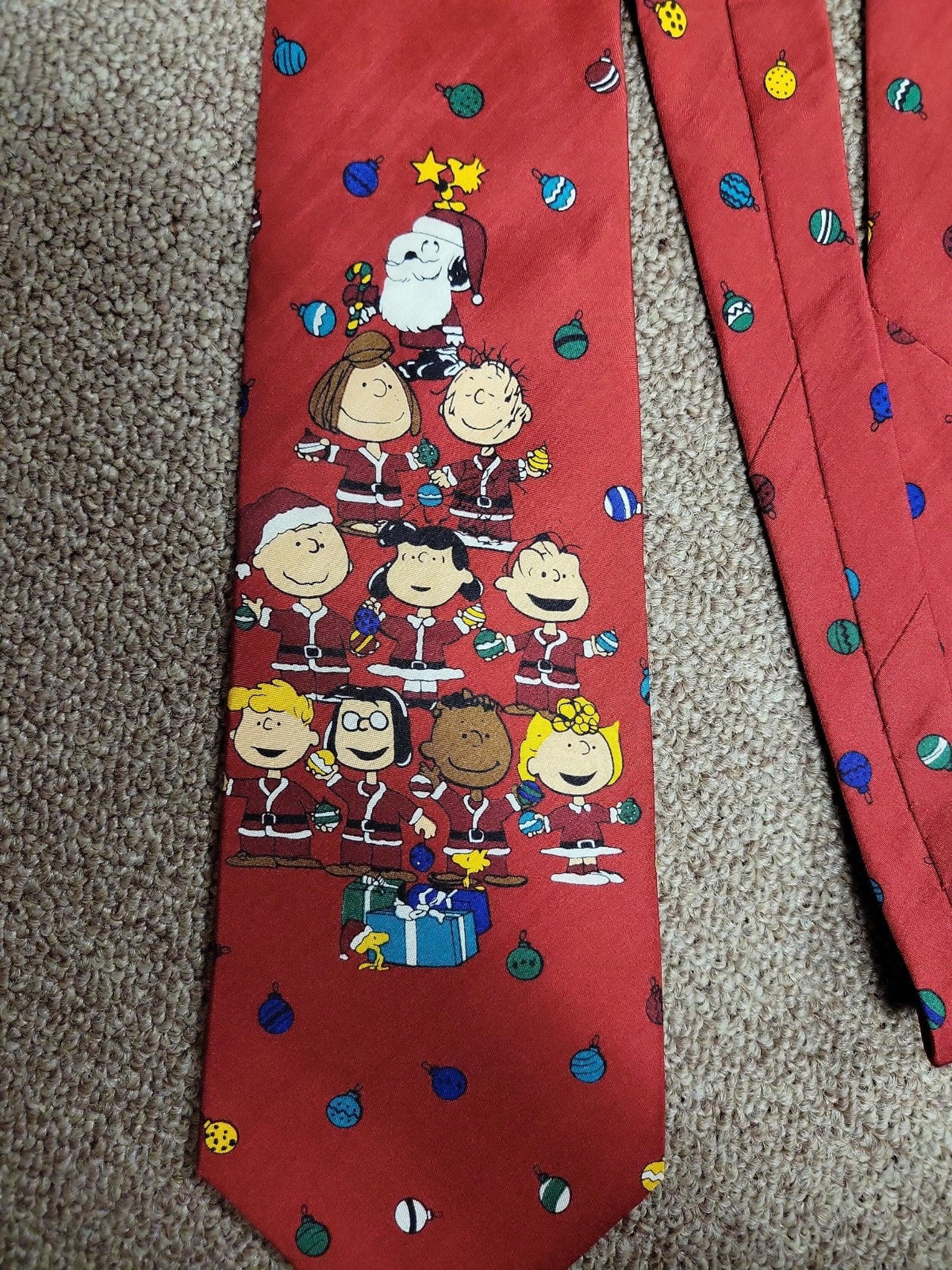 Vintage Peanuts Christmas Tie