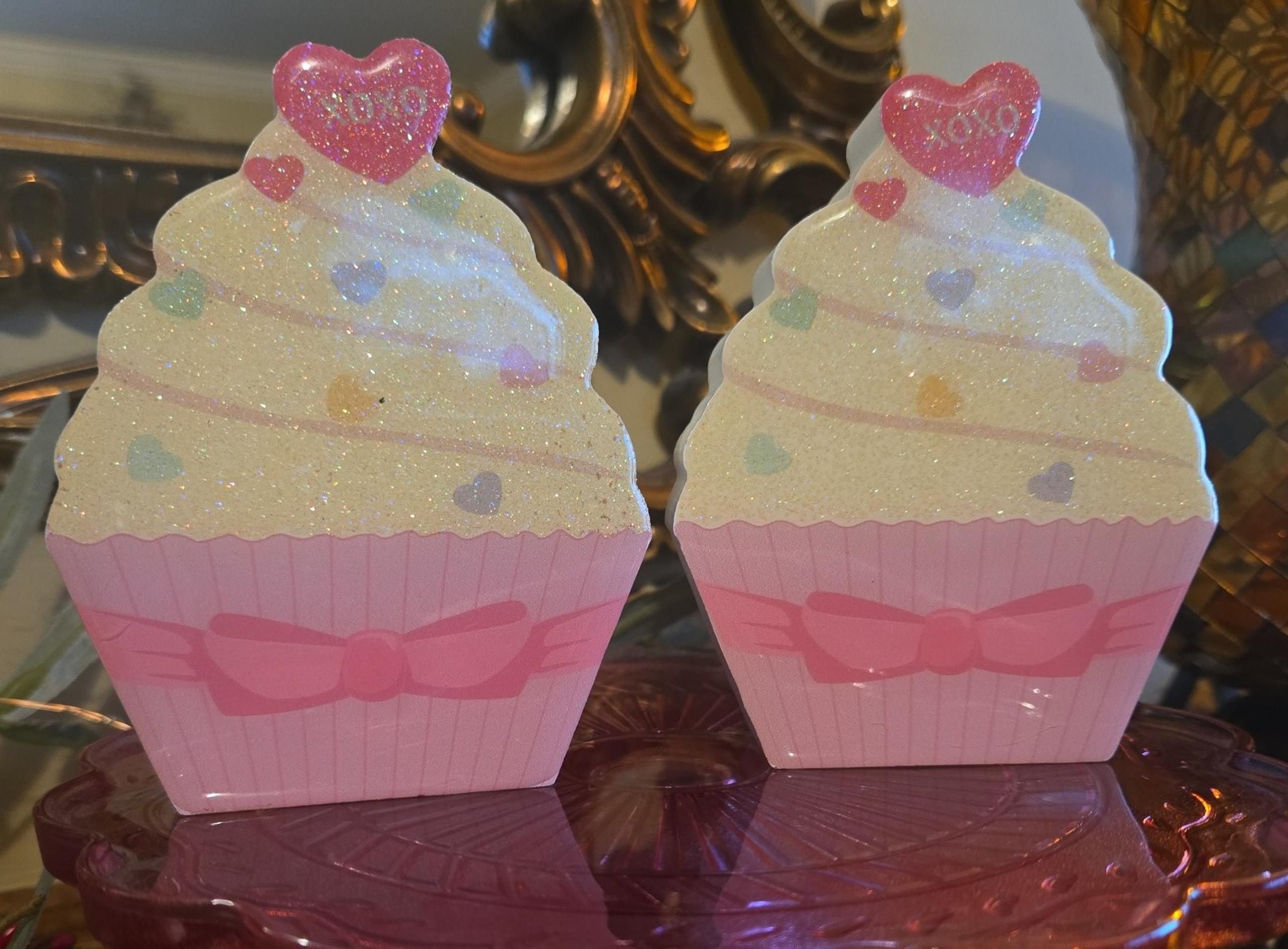 Set of 2 Cute Pink & White Glitter Cupcakes topped with XOXO Hearts