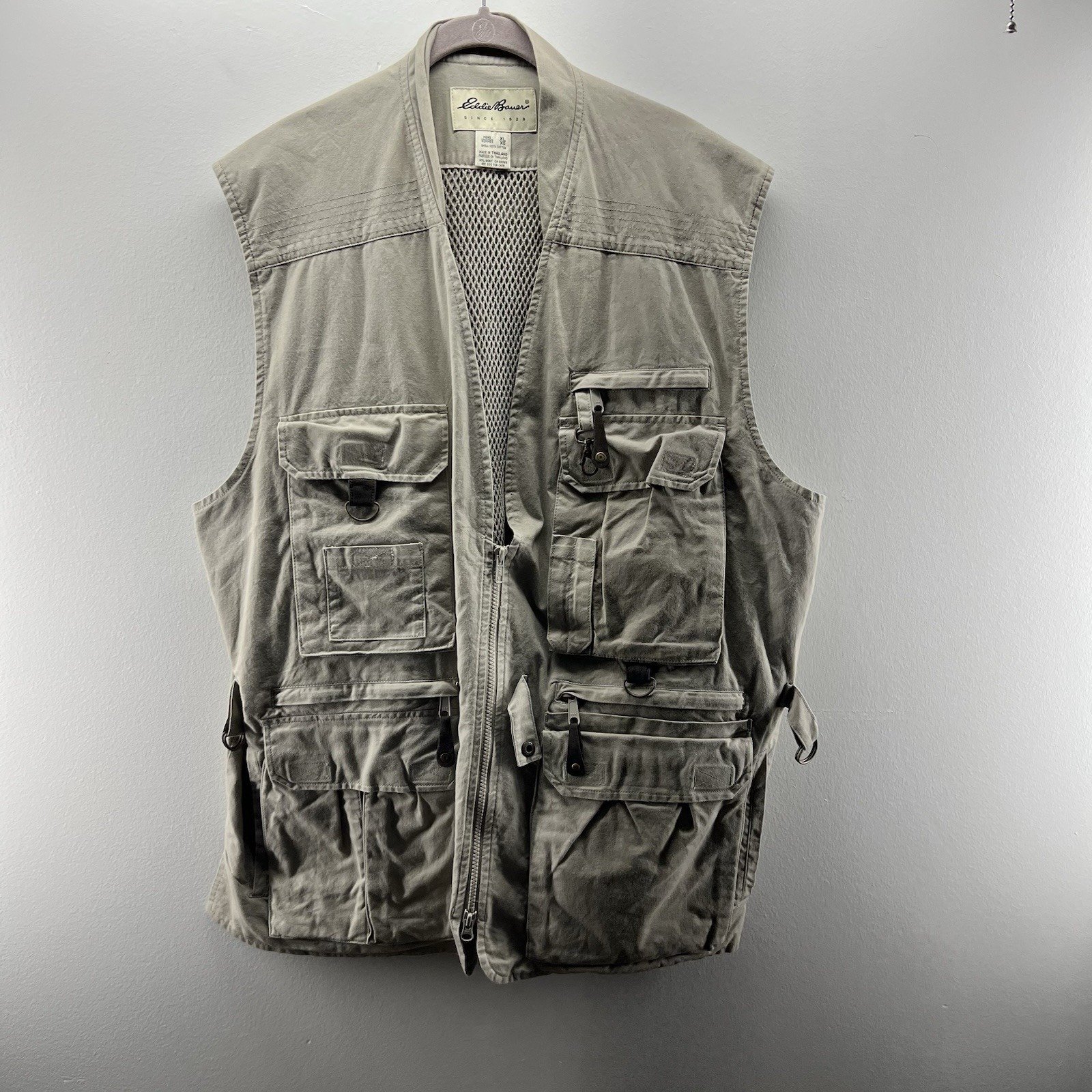 Vintage Eddie Bauer Vest Men XL Safari Fishing Utility Khaki Pockets Adjustable