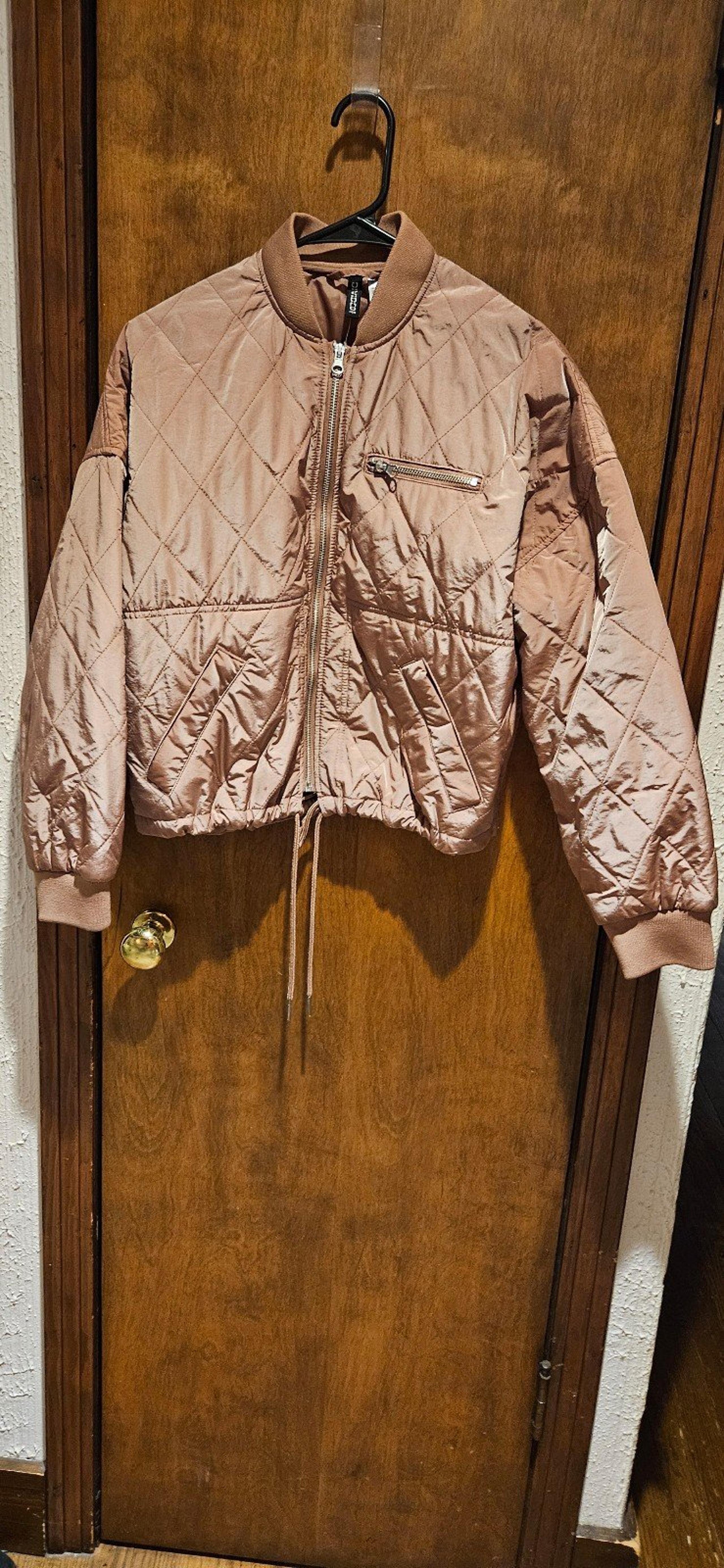 Jacket H&M Divided Bomber Jacket Light Pink Ladies Size Small