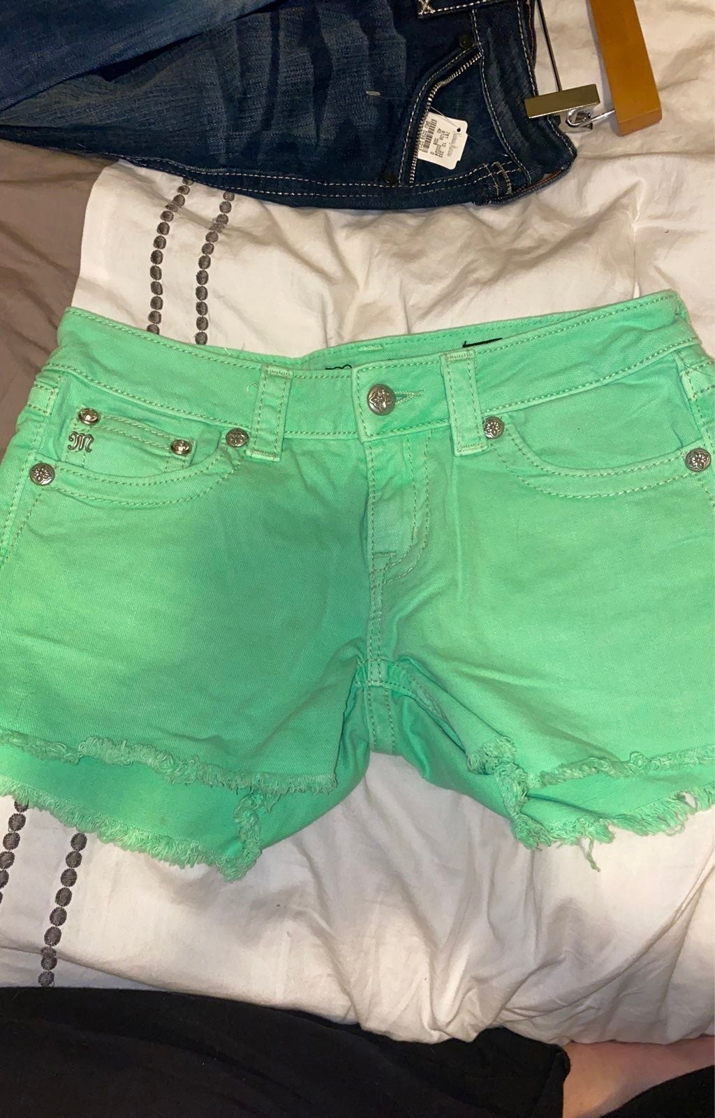 Miss Me BRAND NEW WITH TAGS size 28
