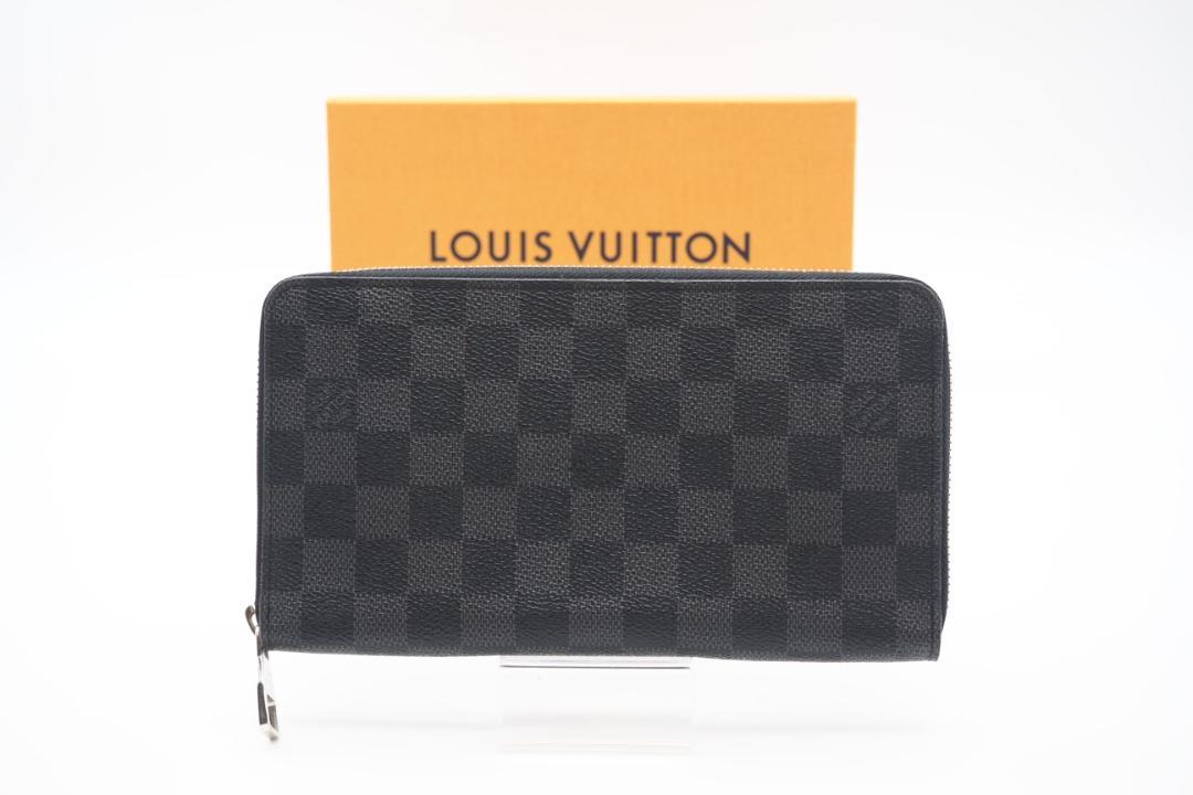 LOUIS VUITTON Round Zip Long Wallet Zippy Organizer