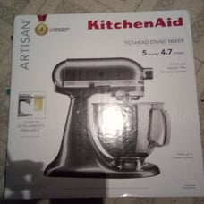 KitchenAid Classic Artisan 5 qt Brand Ne