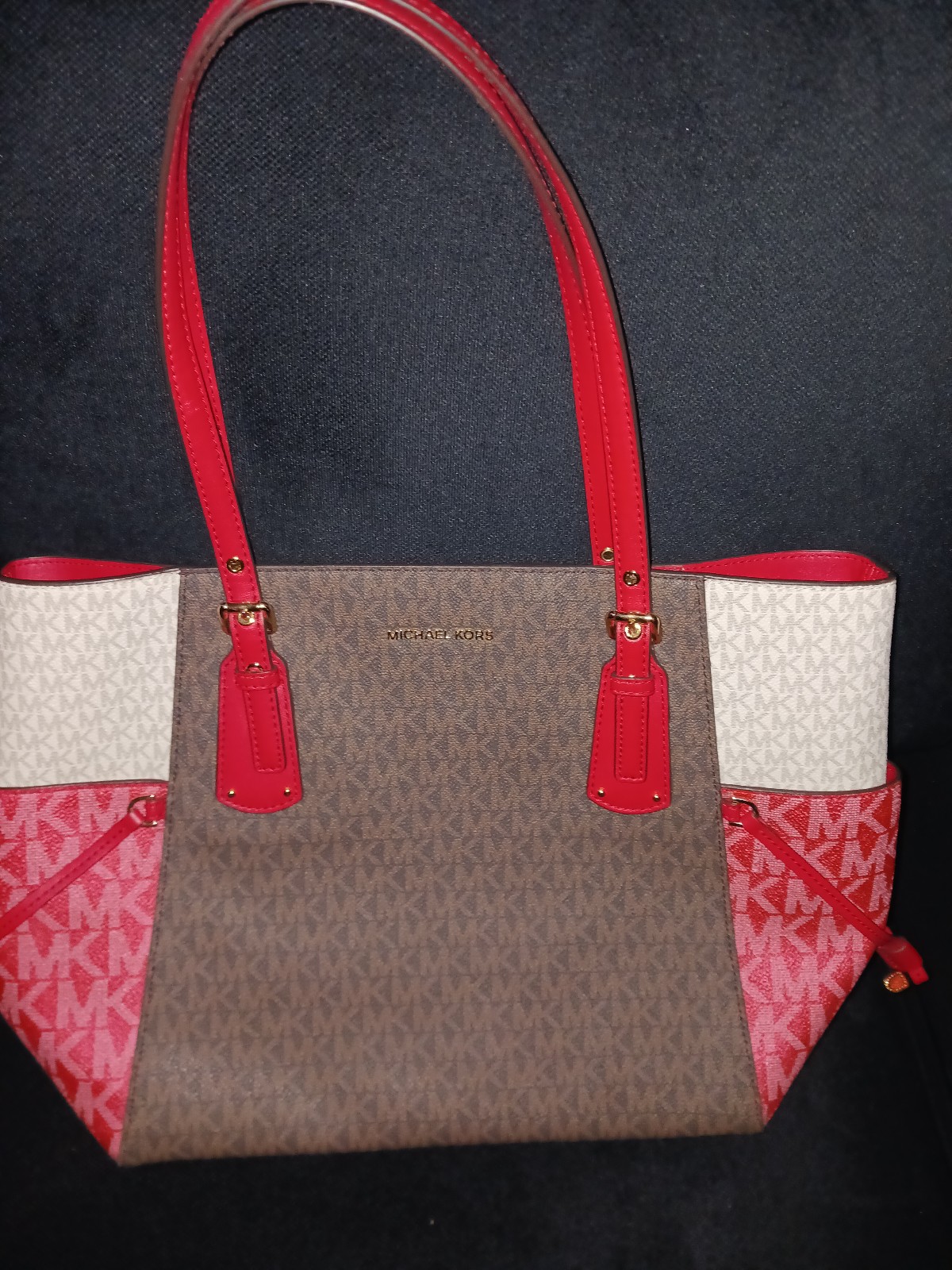 Michael Kors Voyager East/West Tote