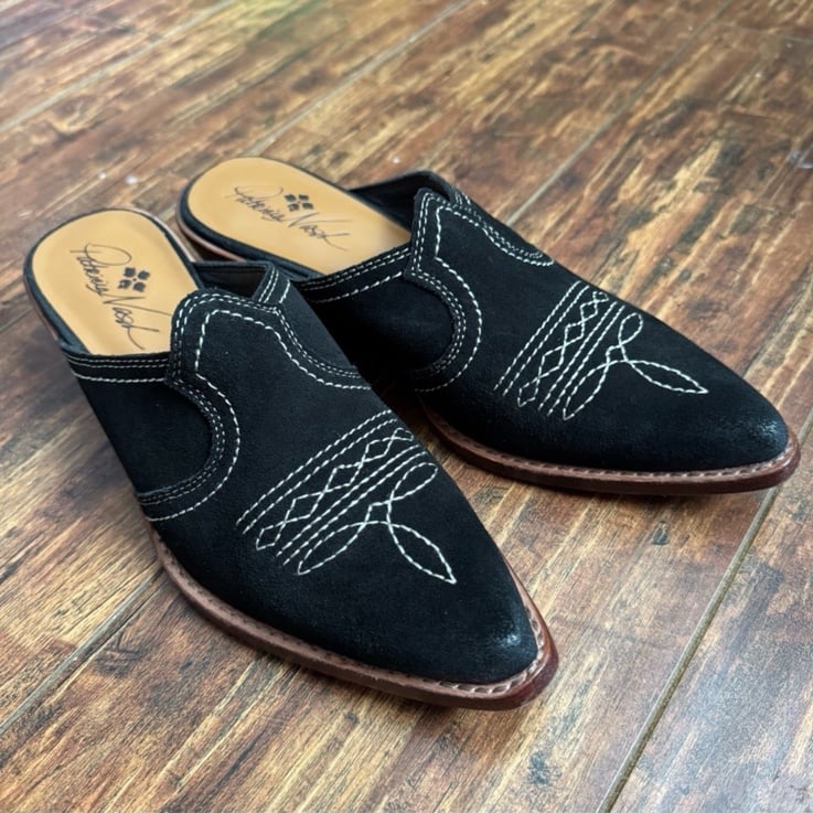 Patricia Nash Mules
