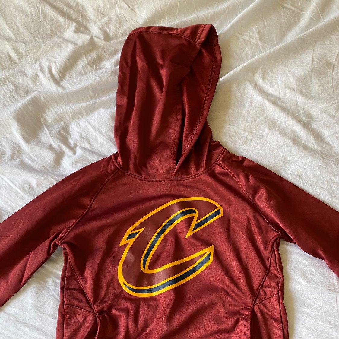 Youth Medium Cleveland Cavaliers Hoodie
