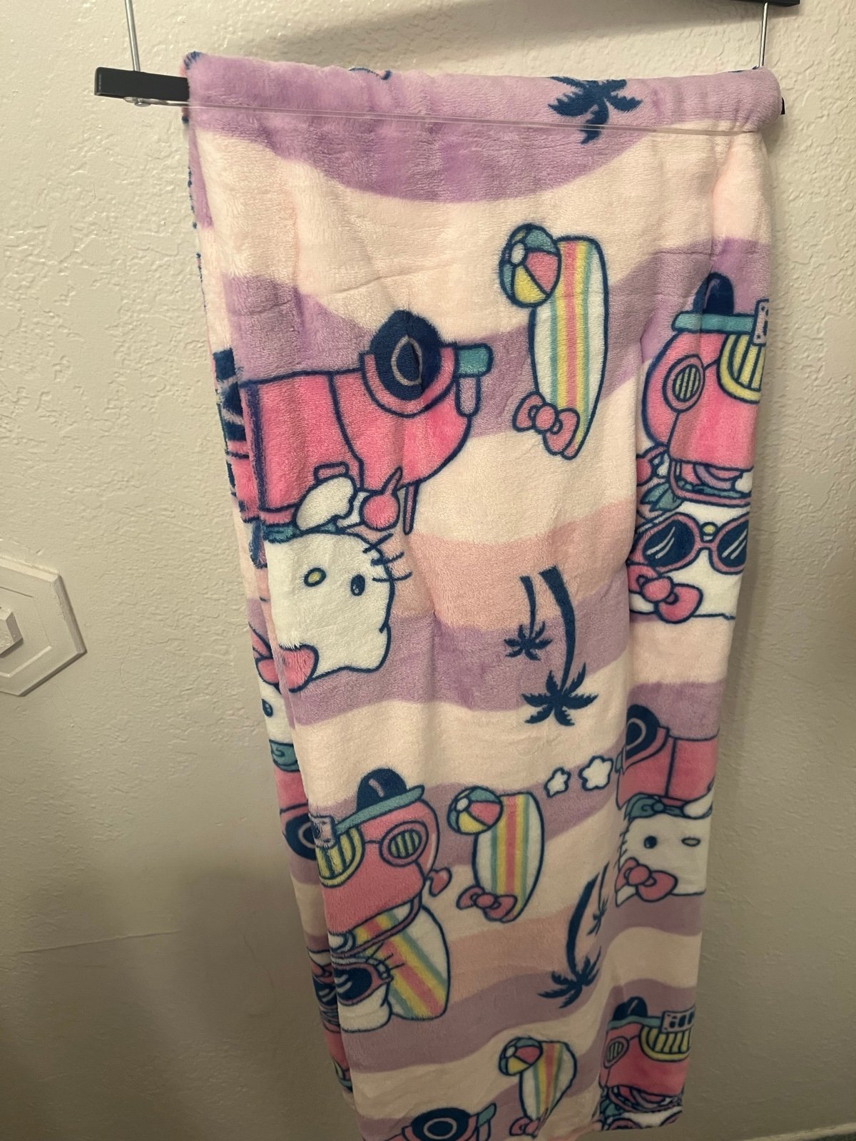 Hello Kitty Summer Throw Blanket