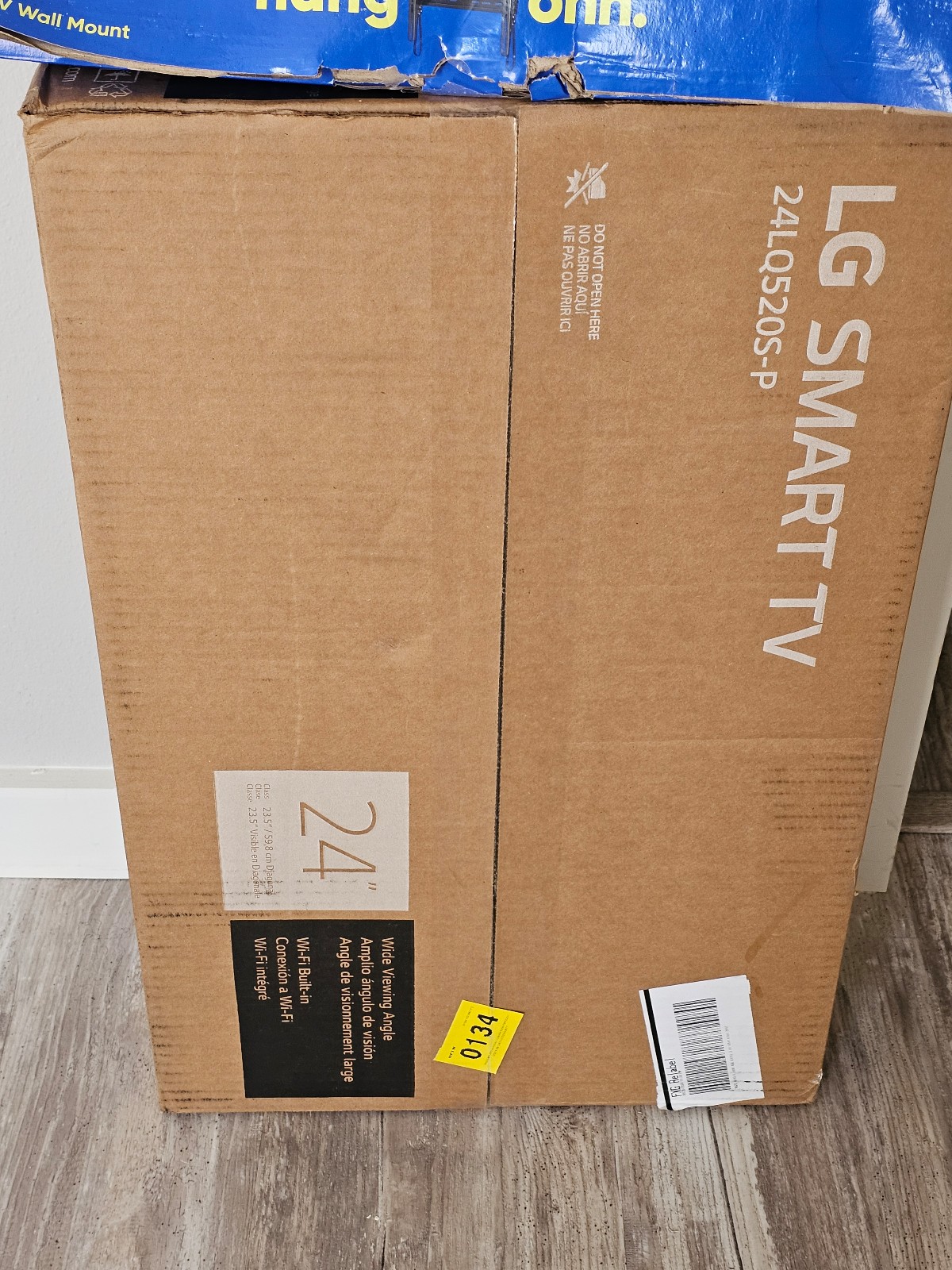 24 inch LG smart tv