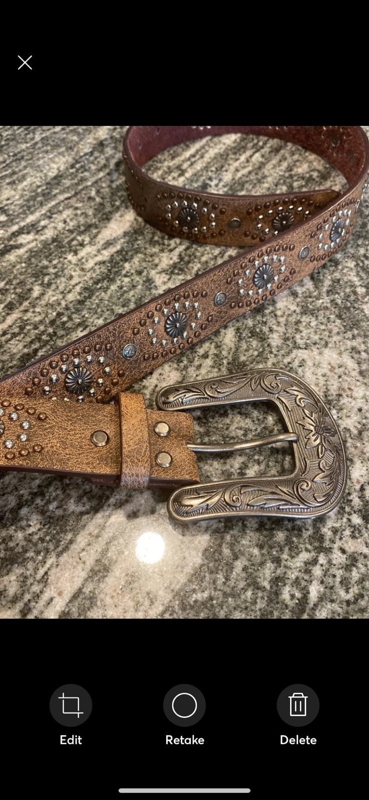 Ladies Nocona leather western belt (XL) no missing studs
