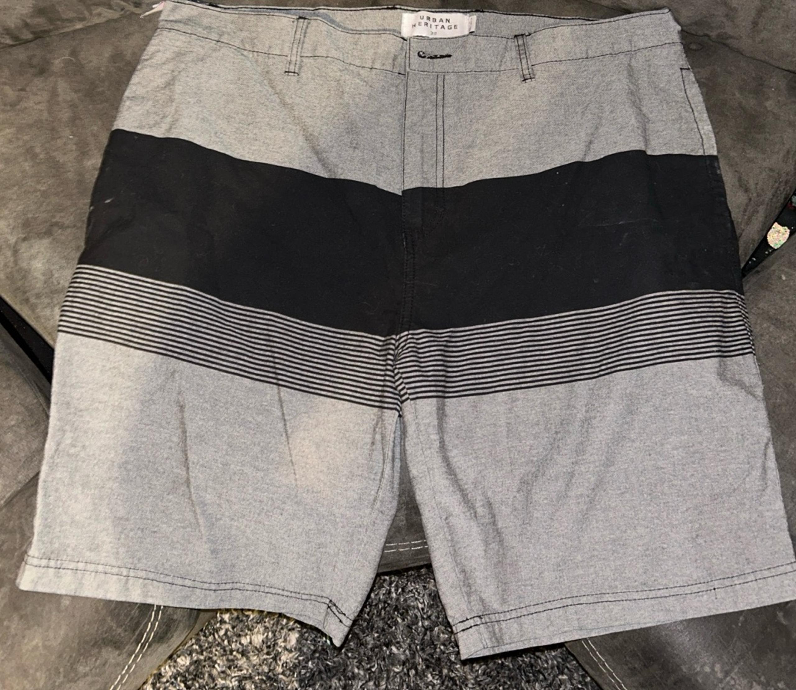 Shorts grey and black Men