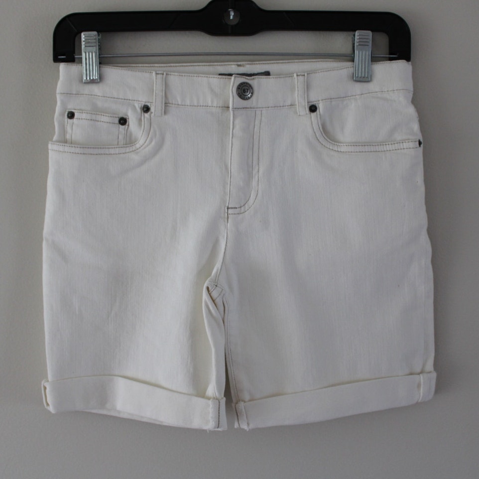 NWT Bonpoint Boys Lars Bermuda Denim Jean Shorts Cuffed White 12