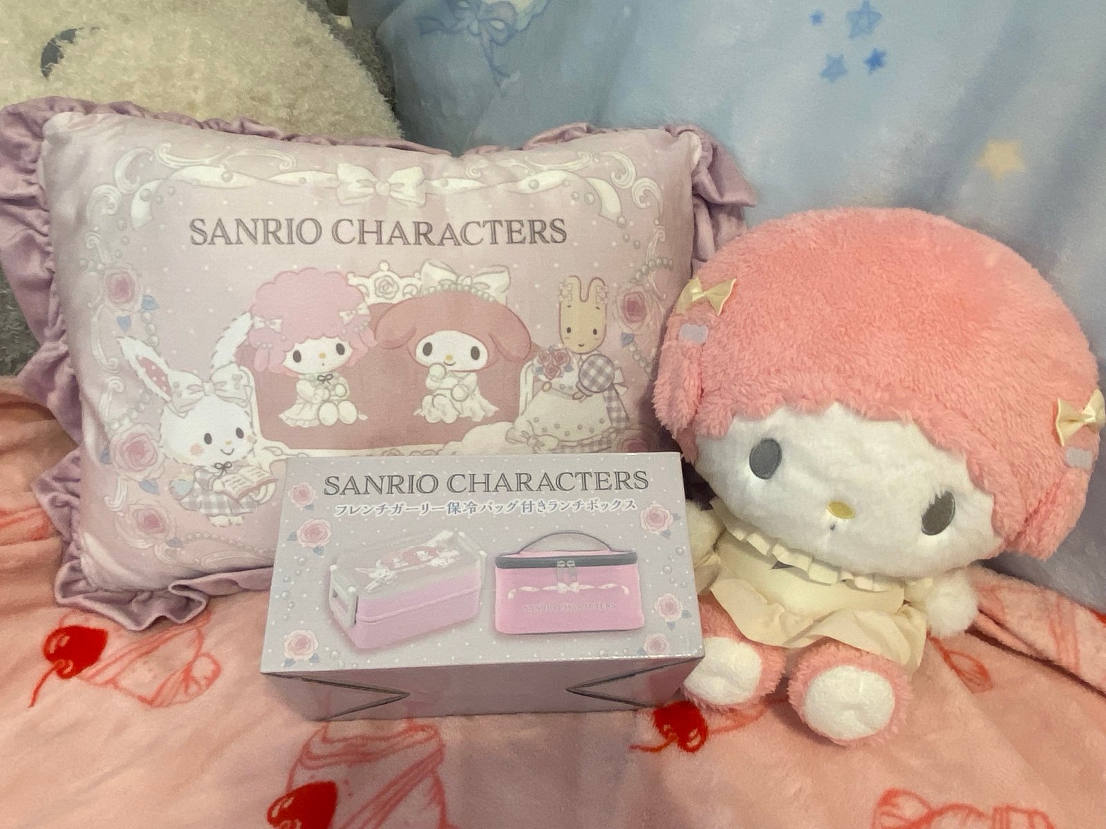 Sanrio French girl collection bundle