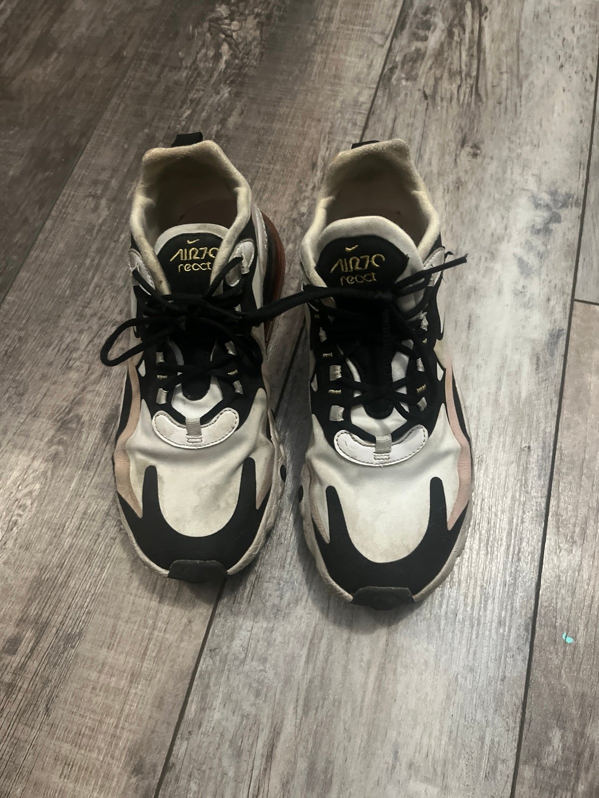 Nike air react 270 size 7.5