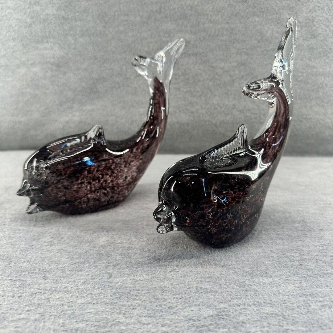 VINTAGE Hand Blown Purple Glass Fish Murano Style Paperweight CR