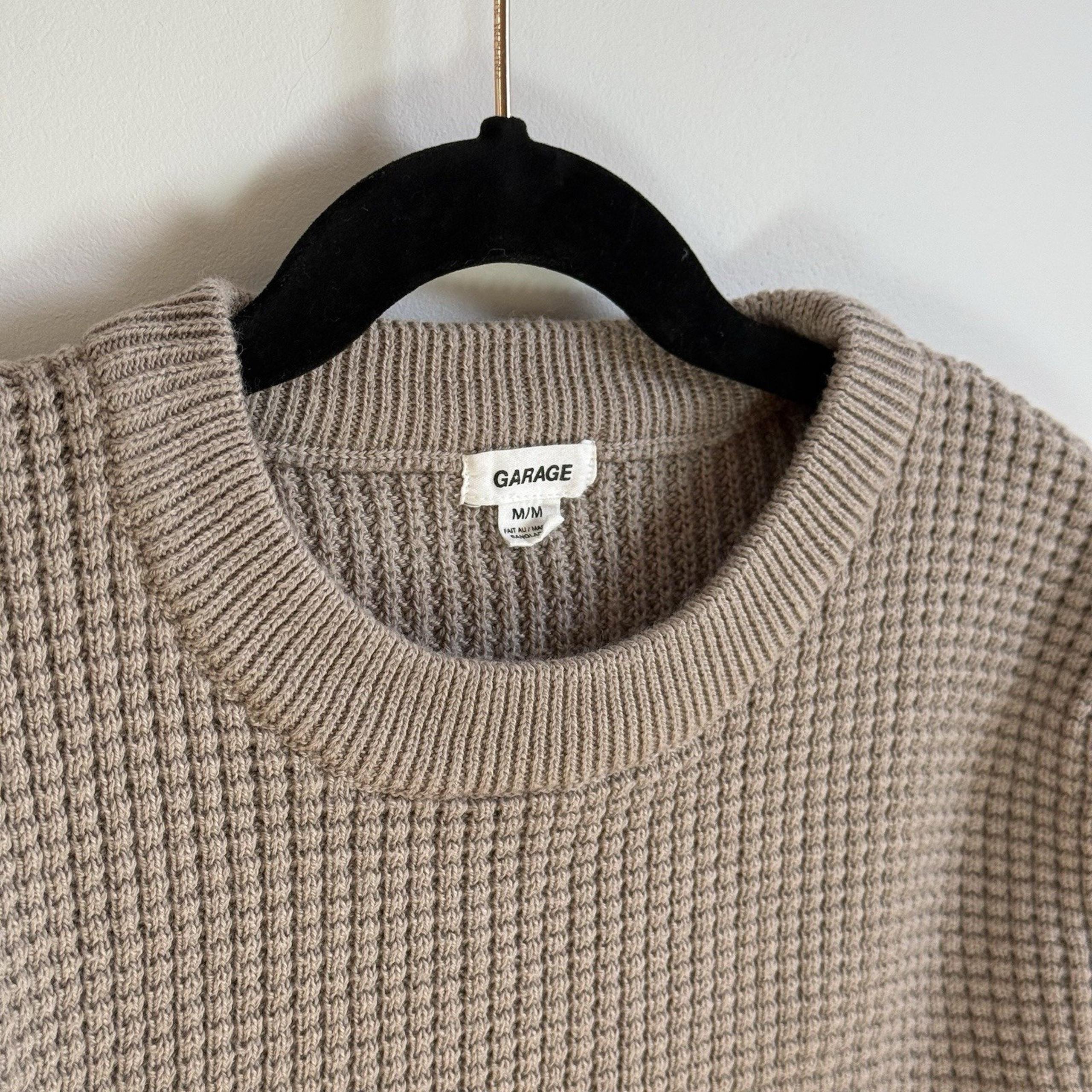Women's Garage Sweater Waffle Crewneck Size M Tan/Beige Coloring