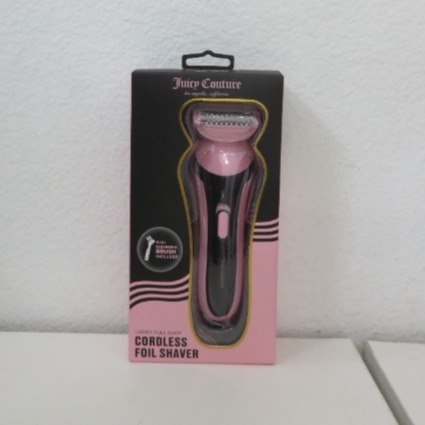 (#107) Juicy Couture Full Body Cordless Foil Shaver- Pink/Black
