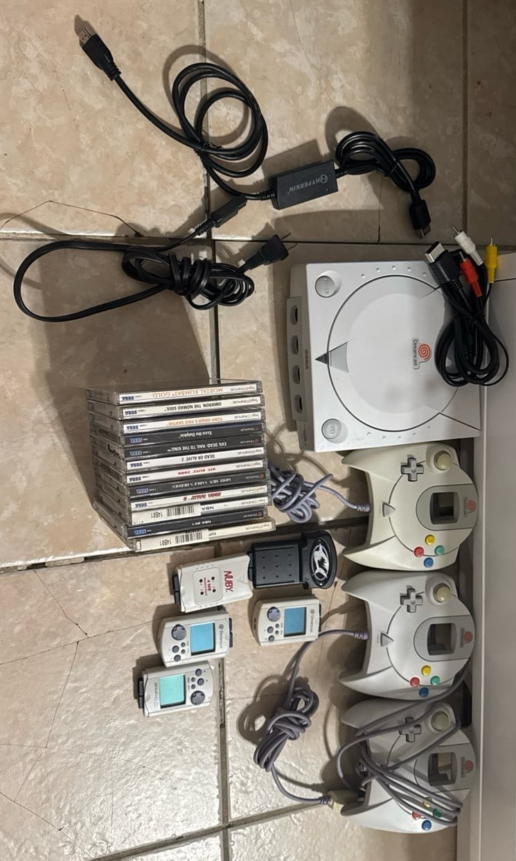 Sega Dreamcast Lot