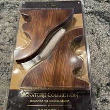 NIP Croscill Signature Collection Wood Drapery Brackets