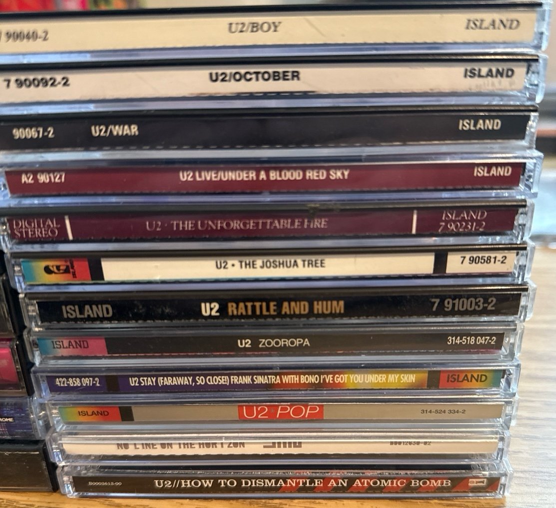 Lot of 18 u2 cd cassettes Bono U2