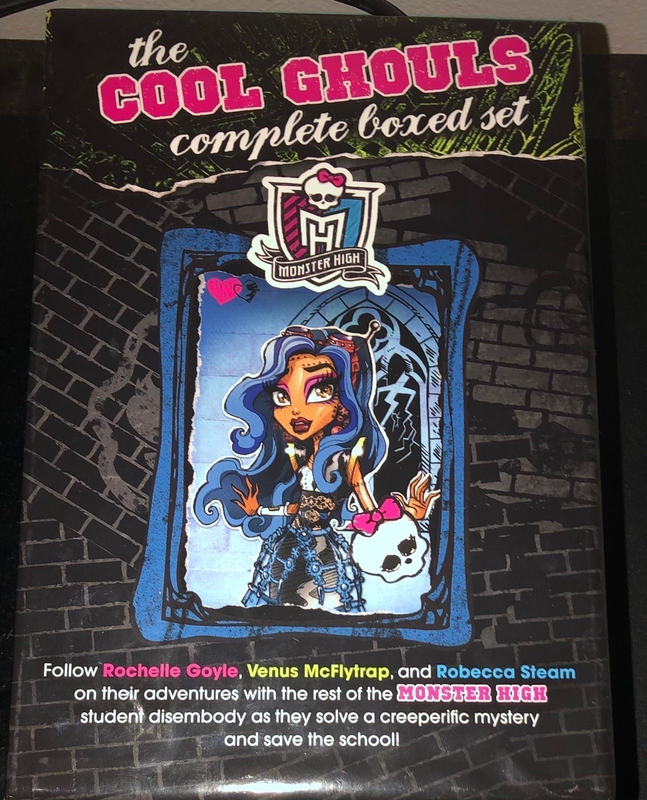 Monster High The Cool Ghouls Complete Boxed Set