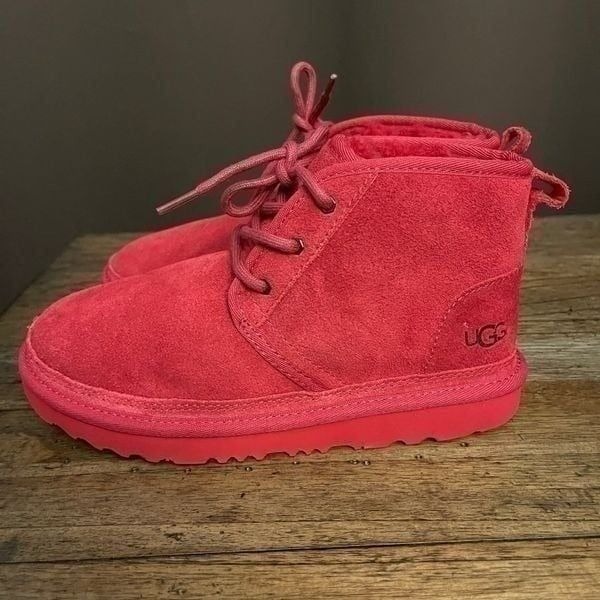 UGG New Neumel II Booties