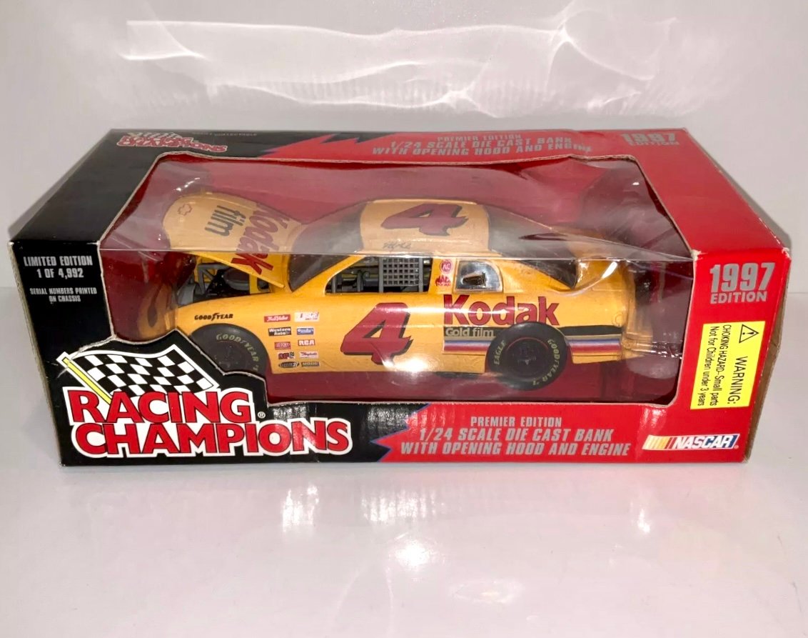 Limited Ed 1/4992 ‘97 Racing Car Champions 1/24 Scale Die Cast Bank W/Open Hood