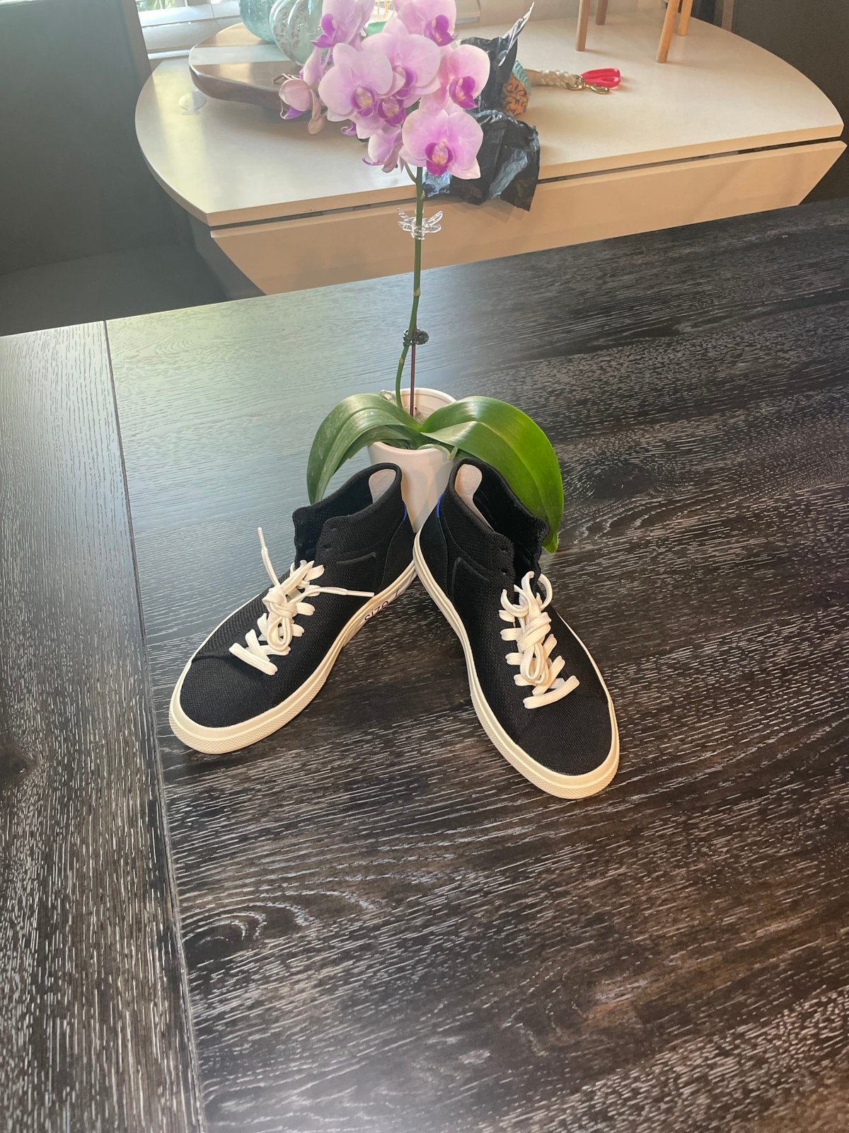 size 7 womens shoes
