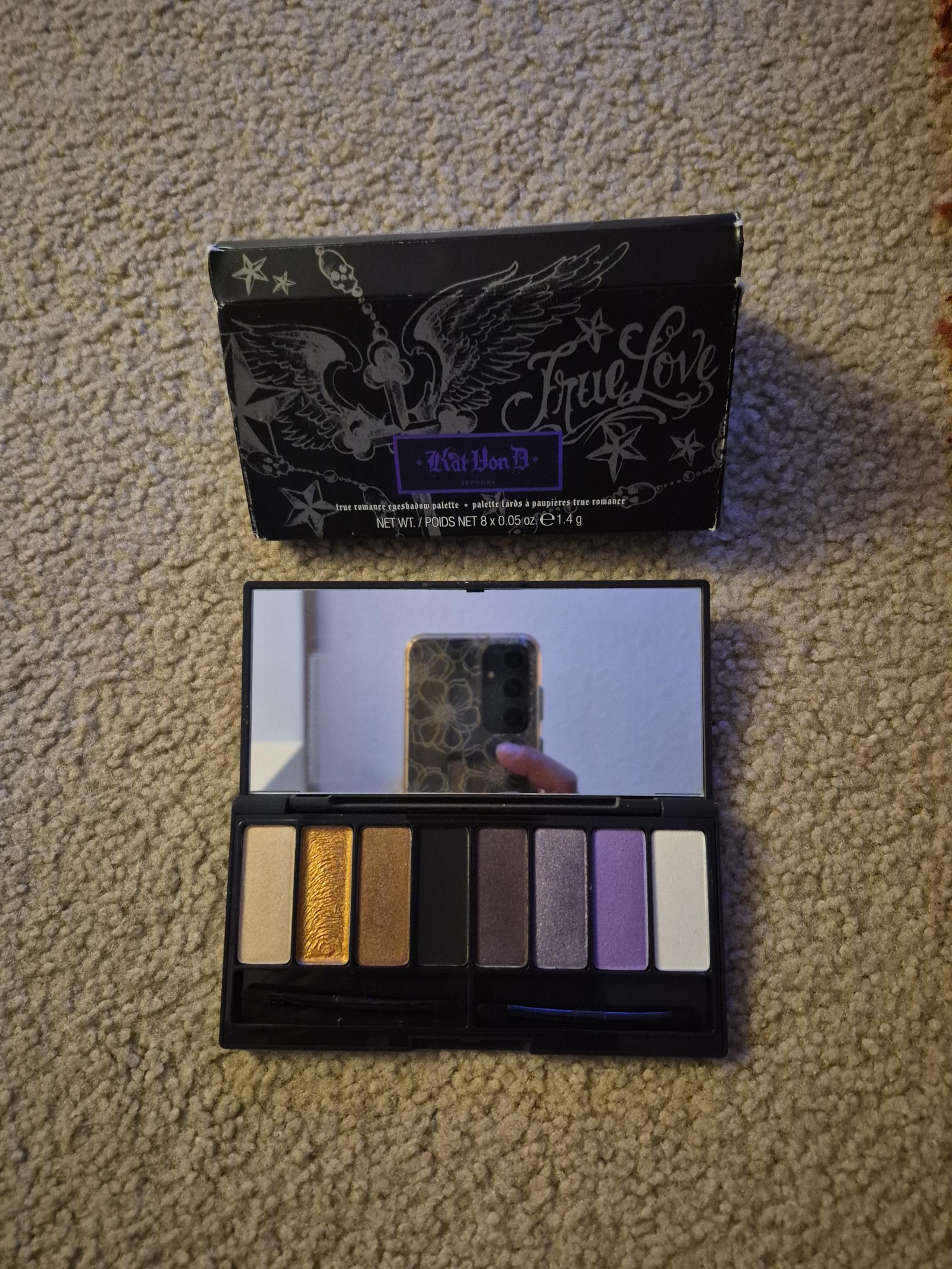 KAT VON D TRUE ROMANCE EYESHADOW PALETTE DISCONTINUED
