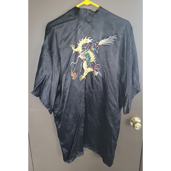 Kimono Black Dragon Goldfish XL Embroidered Colorful Beautiful