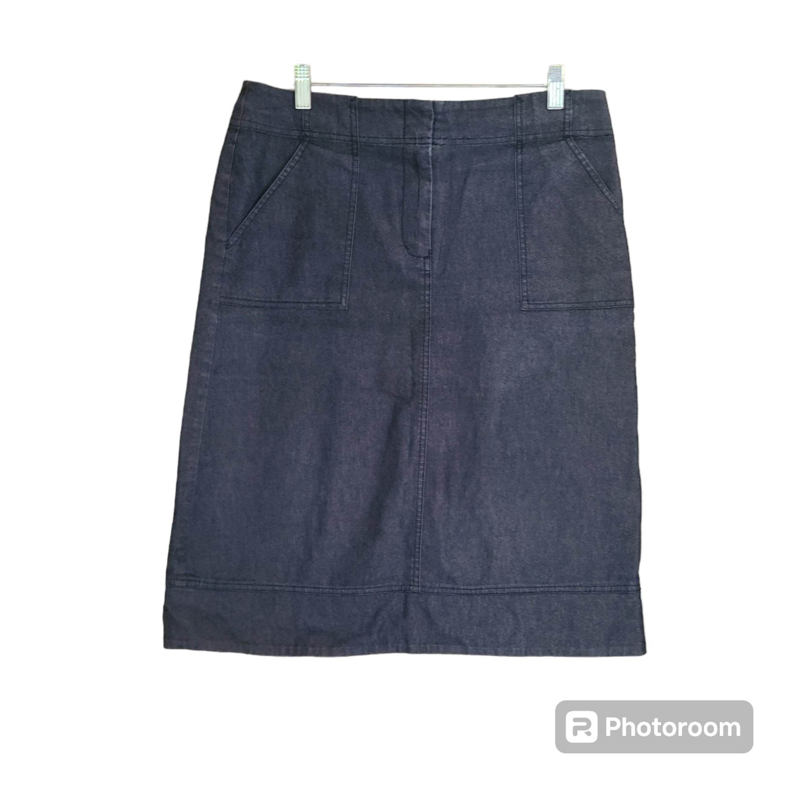 Orvis Straight Soft Knee Length Blue Denim Jean Skirt Pockets Size 10 Stretch