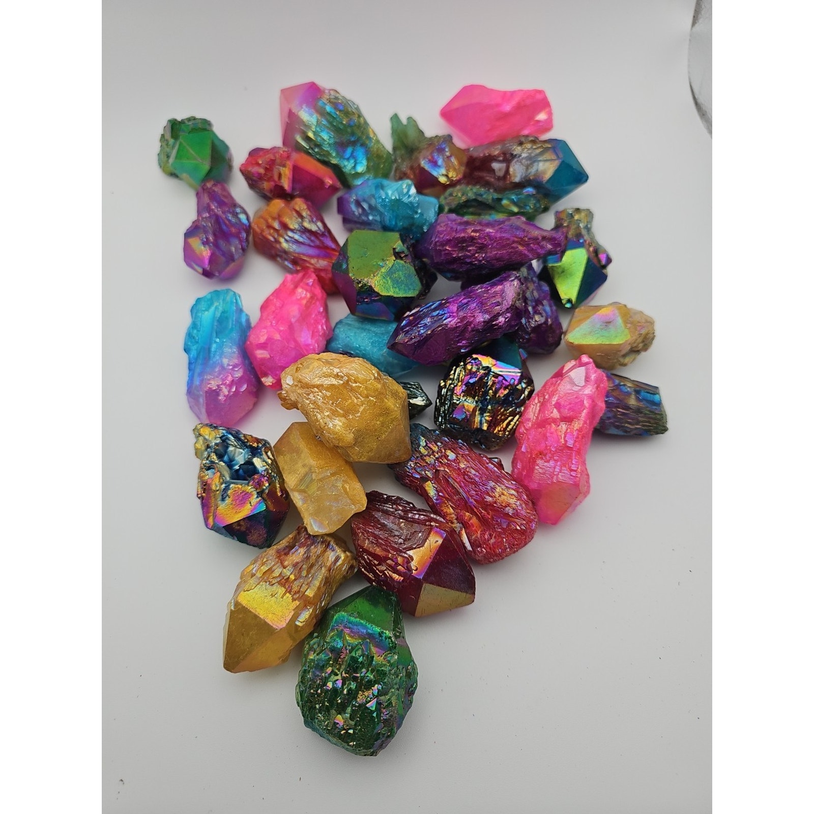 4LB 31Pcs Rainbow Aqua Aura Quartz Crystal Cluster Points Titanium Coating