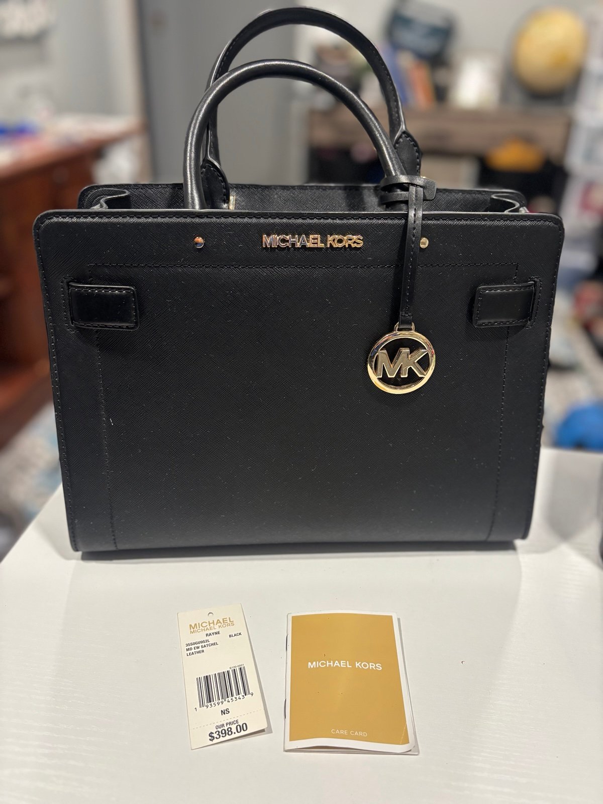 Micheal Korea black satchel