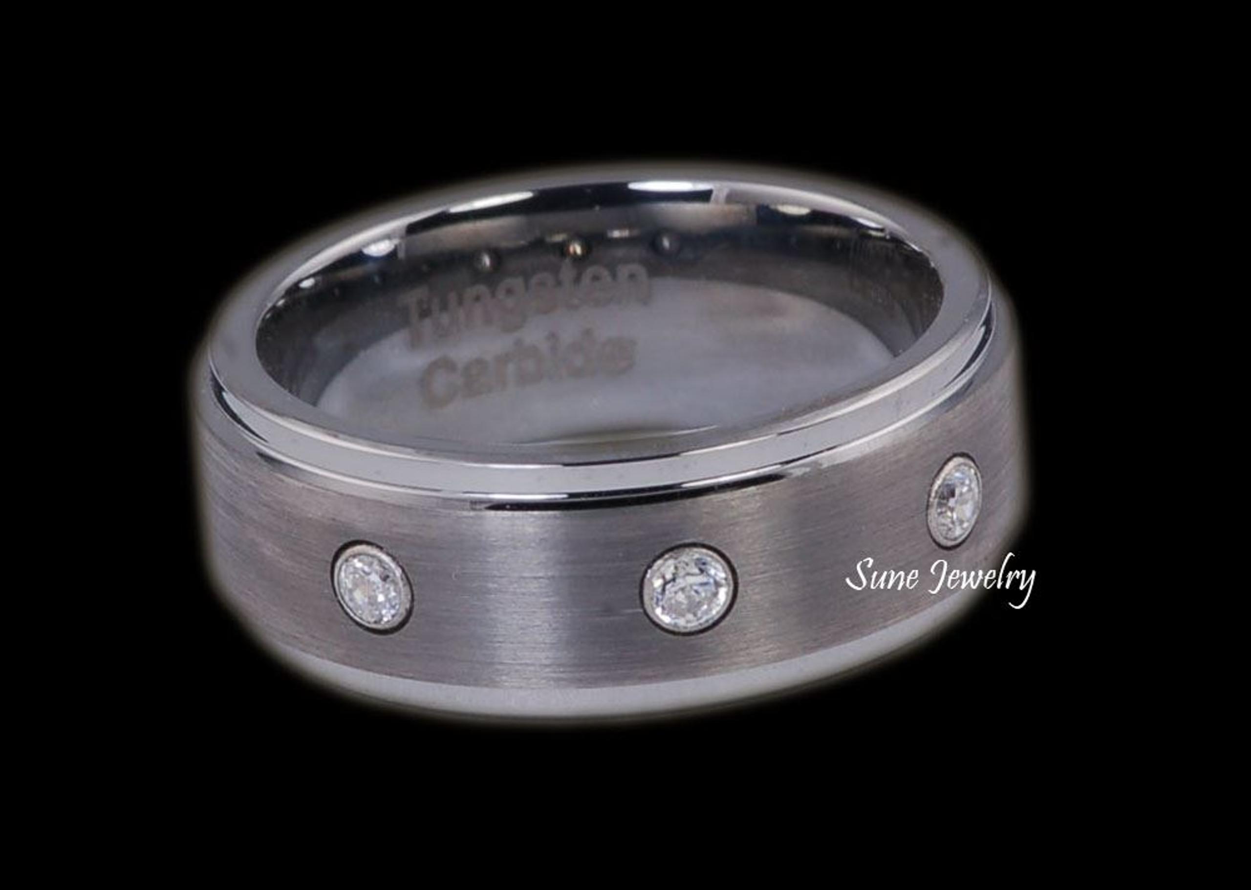 Sz 8 Mens Tungsten Carbide Wedding Band