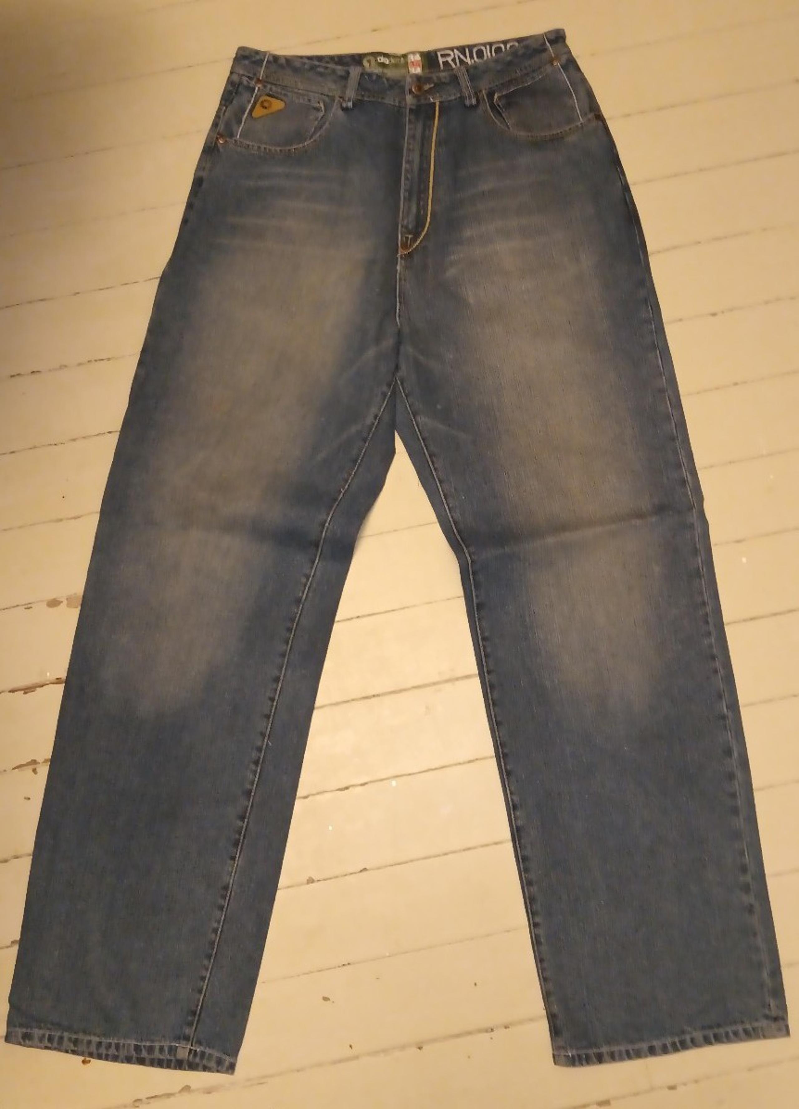 Vtg 1980's Akademiks Jeans Baggy blue Medium Wash Men's size 34 x 34 hip hop