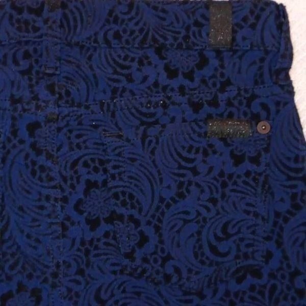 7 For All Mankind for Women Stretch Pants Size 4 26 Waist Front Zipper Pock